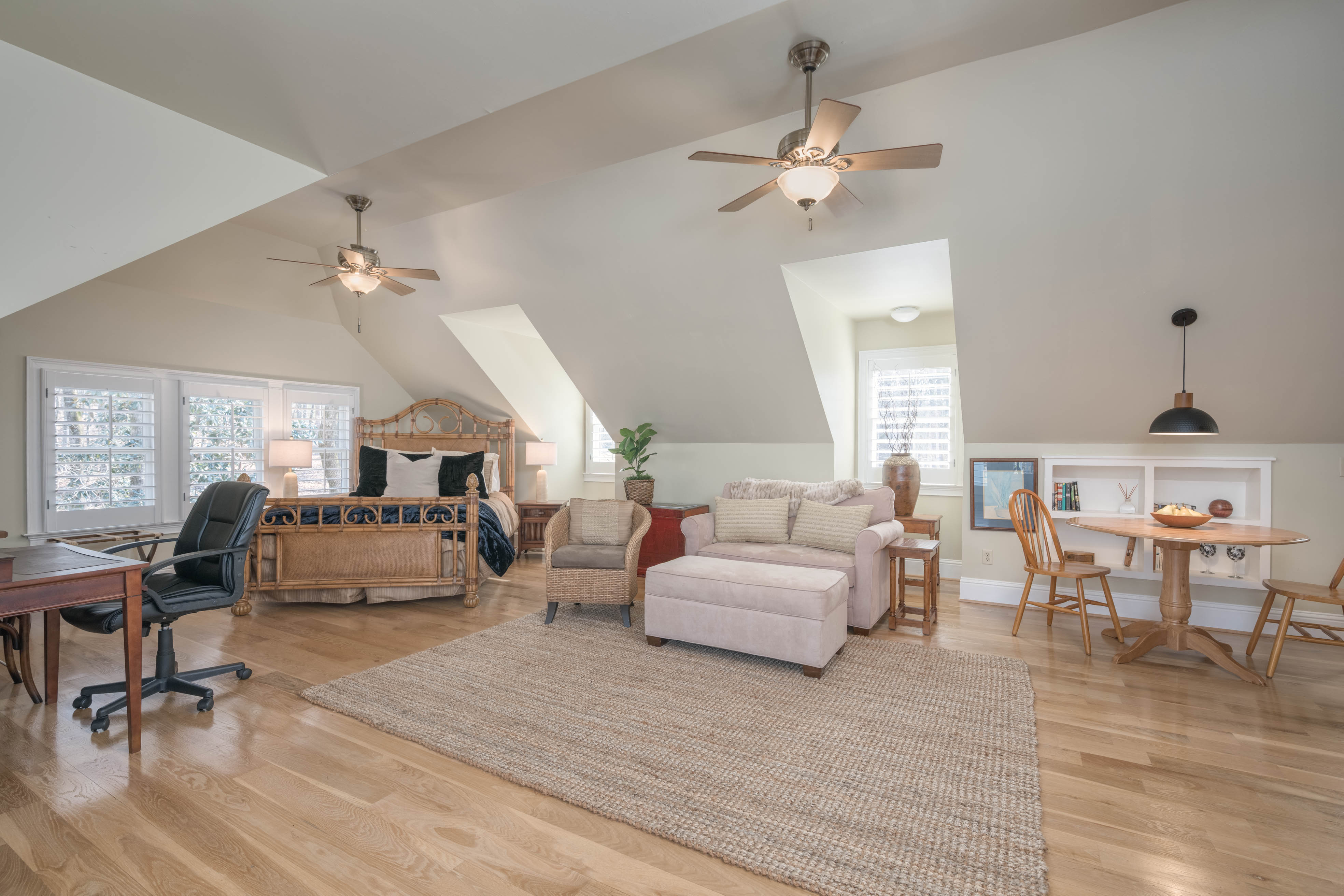 1041 Ruth's Way image 53